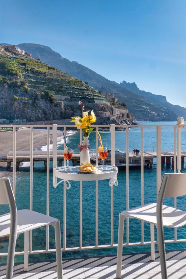 Appartement Il Nido Del Gabbiano à Minori Extérieur photo