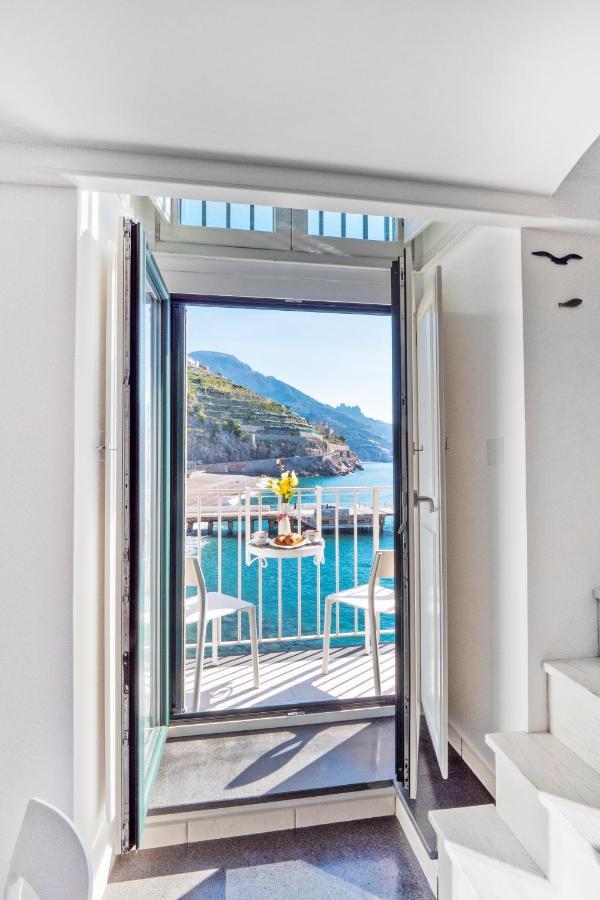 Appartement Il Nido Del Gabbiano à Minori Extérieur photo
