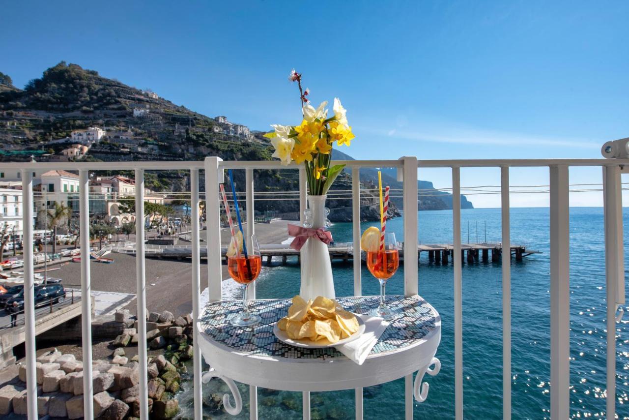 Appartement Il Nido Del Gabbiano à Minori Extérieur photo