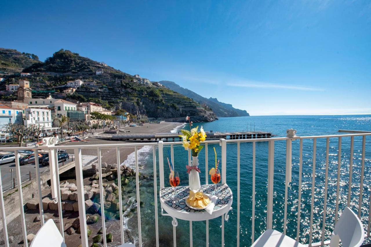 Appartement Il Nido Del Gabbiano à Minori Extérieur photo