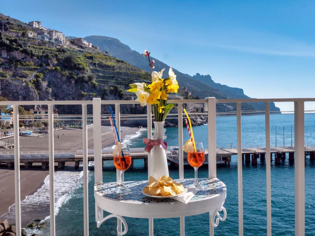 Appartement Il Nido Del Gabbiano à Minori Extérieur photo