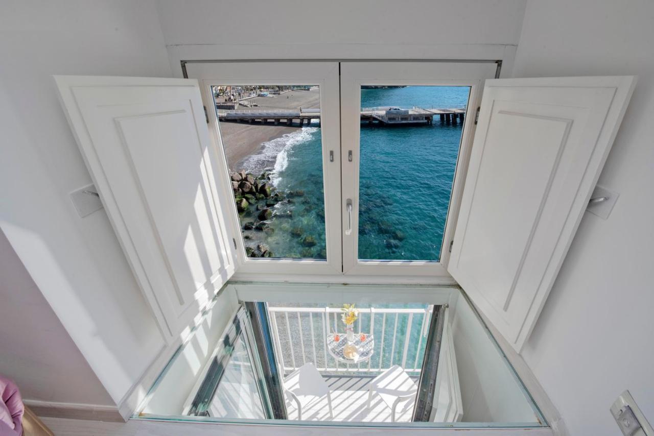 Appartement Il Nido Del Gabbiano à Minori Extérieur photo